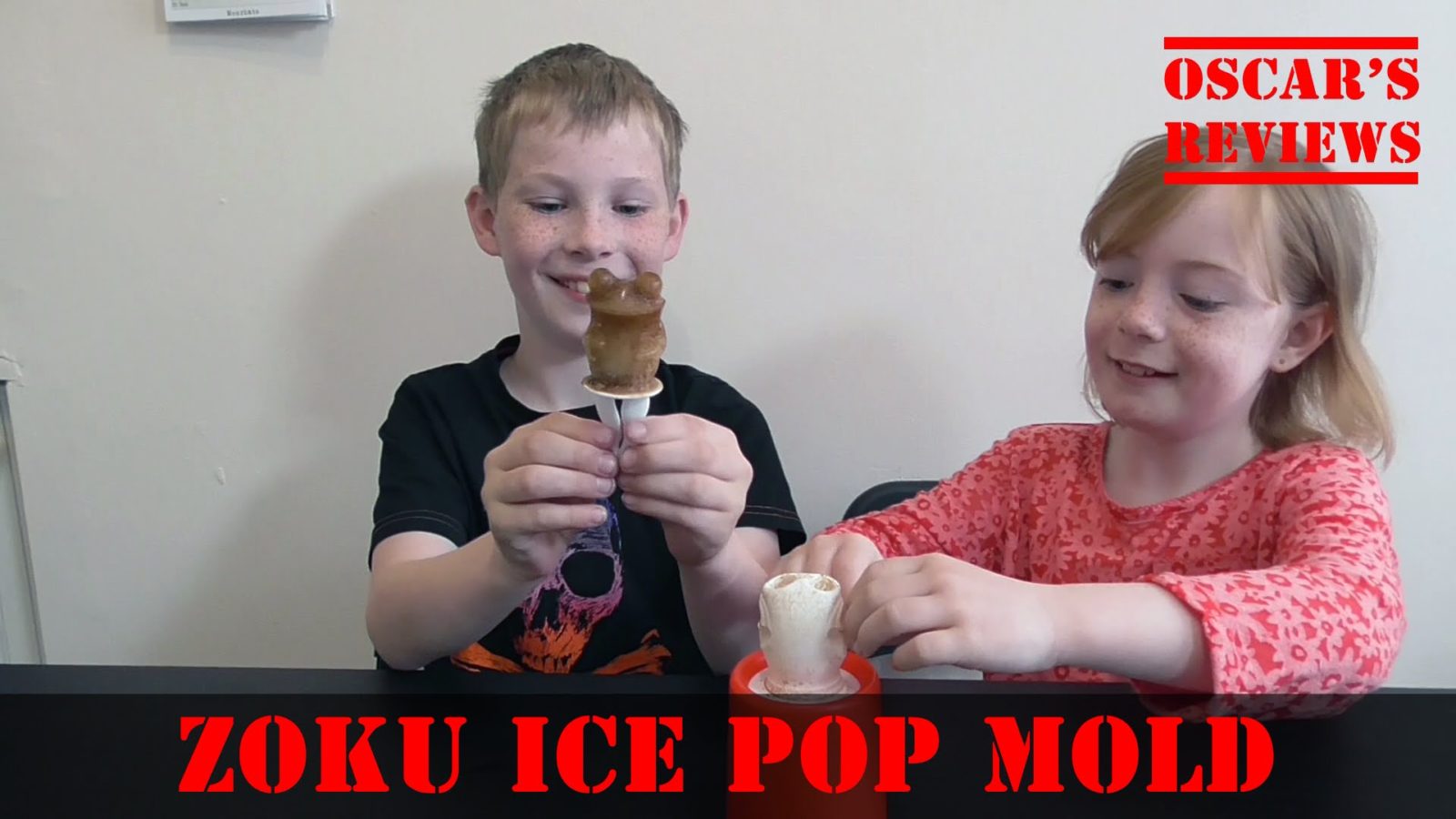 The ZOKU Frog Ice Pop Mold is So Easy To Use, Even My Little Sister Can Do It!
